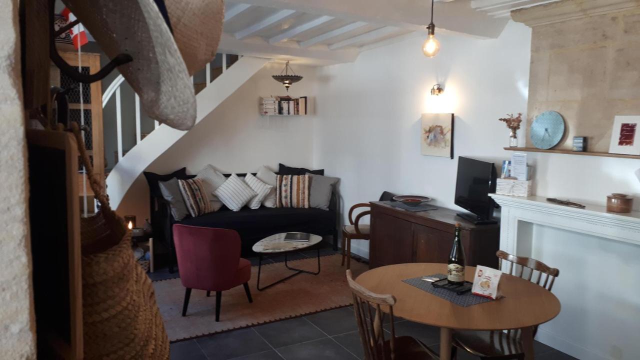 Maison Camille Port-en-Bessin-Huppain Dış mekan fotoğraf